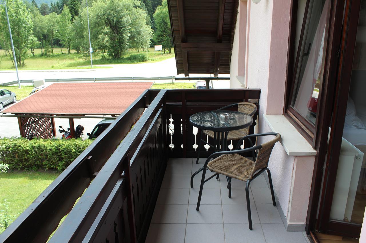 Guesthouse Veranda Mojstrana Extérieur photo